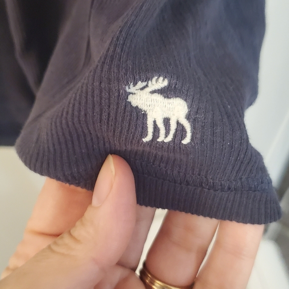 Navy Blue tank top - Picture 2 of 4